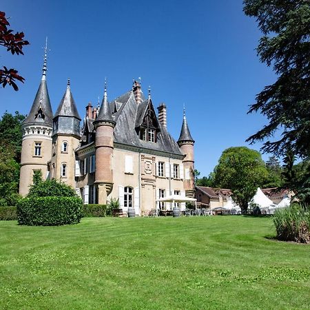 Camping Et Hotel Chateau Du Haget Montesquiou Esterno foto