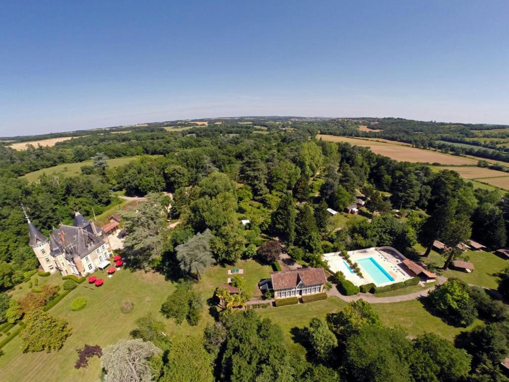 Camping Et Hotel Chateau Du Haget Montesquiou Esterno foto
